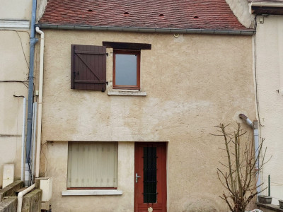 Maison divisée en 2 appartements